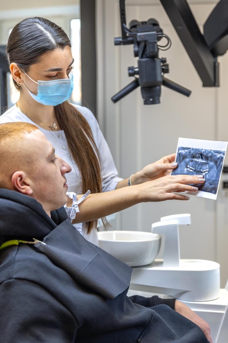 Dental Shadowing vs. Dental Internships What’s the Difference